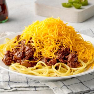 chili on spaghetti